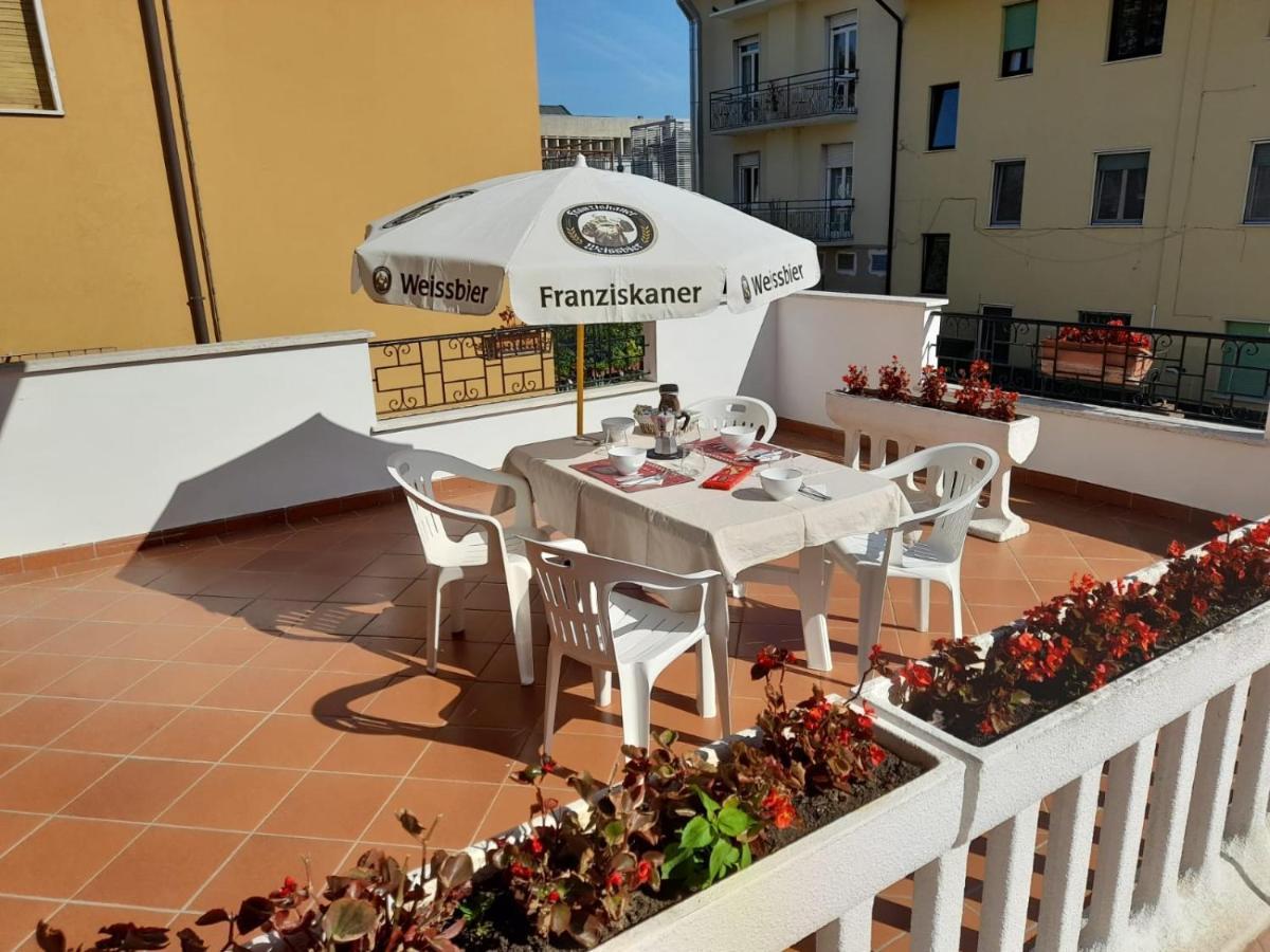 Apartamento Casa el Paso Padenghe sul Garda Exterior foto